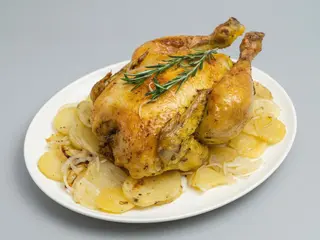 Pollo al’ast entero