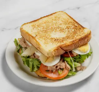 Sándwich mixto con huevo