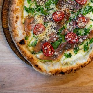 Pizza Parma (33 cm.)