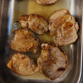 Solomillo de cerdo en salsa de pimienta