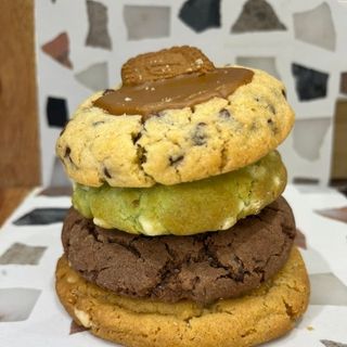 Cookie de chocolate blanco 85 g.