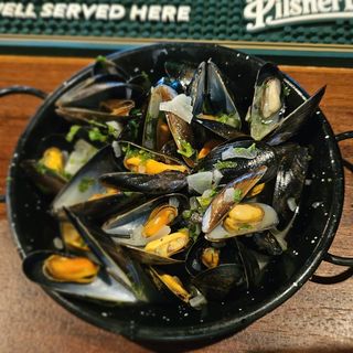 MEJILLONES BOUCHOT en vino blanco