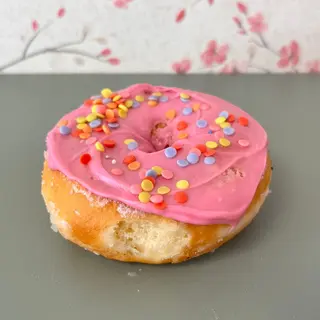 Donut Glaseado Rosa Con Sprinkles