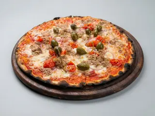 Pizze Rosse Tonno E Cipolla Rossa