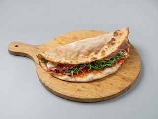 Pizze Rosse Bella Mbriana (Calzone) (33 Cm.)