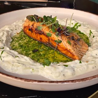 Salmón a la plancha.