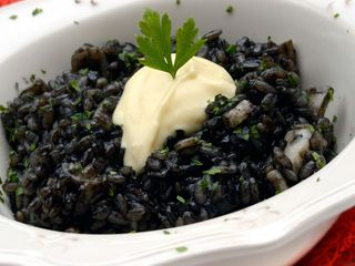 Arroz Negro con Calamares