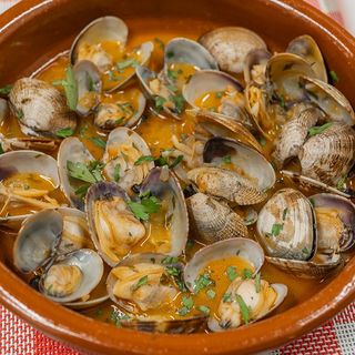 Almejas a la Marinera