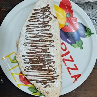 Croissant de pizza con Nutella y granola de pistacho