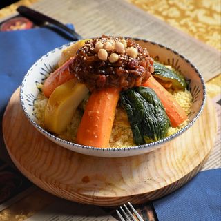 Cuscús De Pollo y verdura