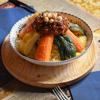 Cuscús De Ternera y verduras