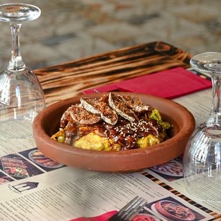 Tajín de pollo con higos confitados