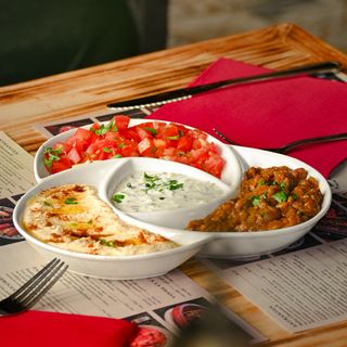 Surtido de cuatro ensaladas