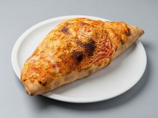 Calzone Clásico