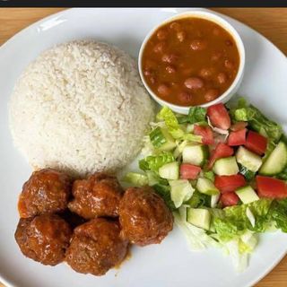 Albindigas escabechadas ,habichuelas rojas y arroz