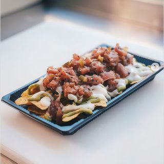 Nachos de atún