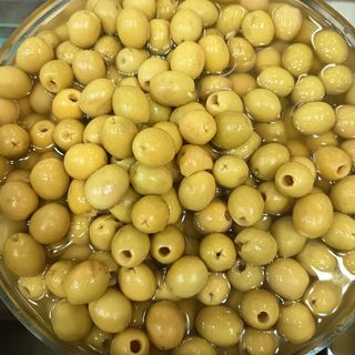 Manzanilla sin hueso 