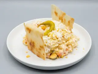 Ensaladilla rusa de gambas