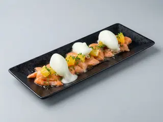 Tartar de salmón con aguacate