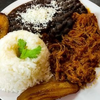 Pabellón venezolano 