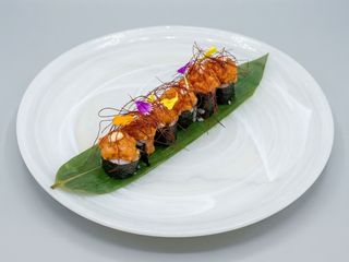 Uramaki Hakone Picante (8 Uds.)