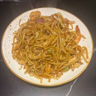 26-Tallarines tres delicias