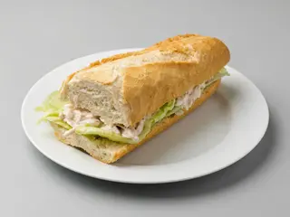 Pan con pollo