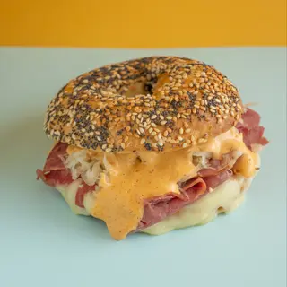 Bagel Ruben Pastrami