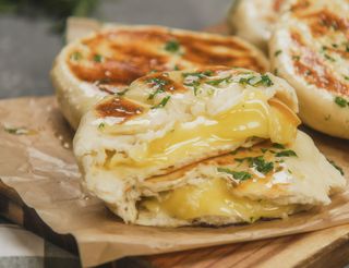 Queso Naan