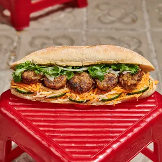 Bánh Mì - ThịT Viên NướNg - Albóndigas De Cerdo
