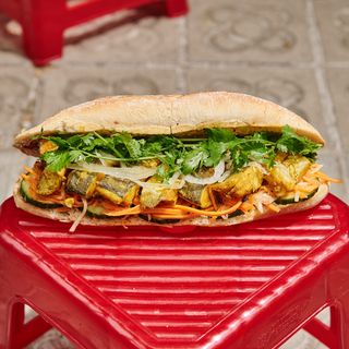 Bánh Mì - Chả Cá - Merluzacon Galanga