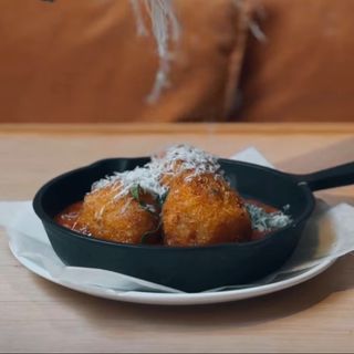 Mac and cheese arancini