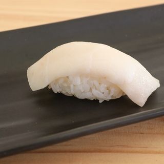 Niguiri Pez Mantequilla Trufado (1 Ud.)