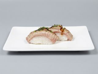 Nigiri ternera y foie (2unid)