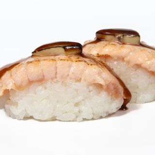 Nigiri salmón y foie