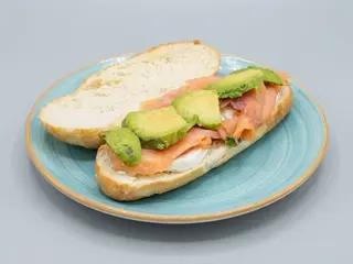 Bocadillo Tropical