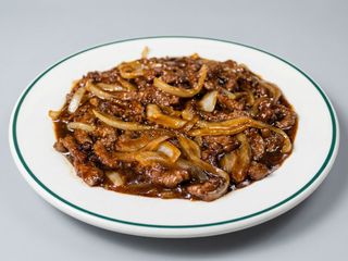 Ternera con cebollas