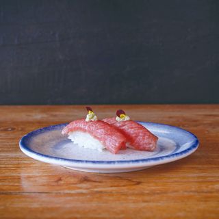 Nigiri de ventresca atún toro (2 uds.)
