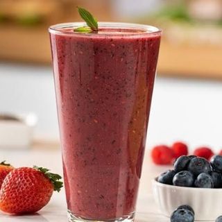 Zumo de frutos rojos