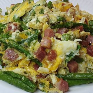 Revuelto de espárragos