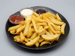 Patatas 3 salsas