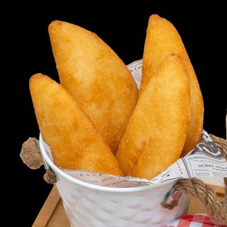 Empanada de Mechada