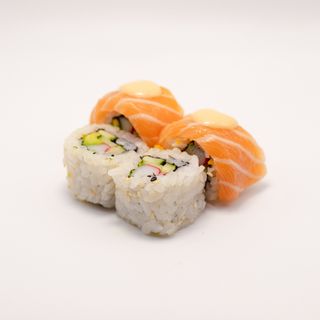109. Maki De Salmon (4und)
