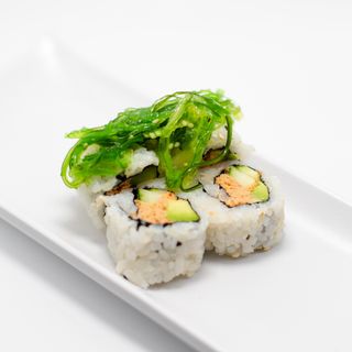 96. Maki Atun Con Wakame (4und)