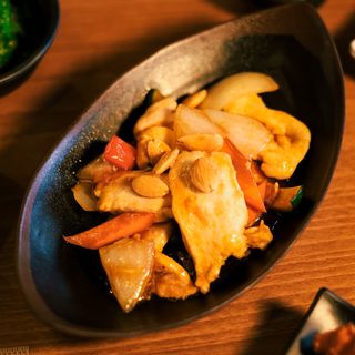 Menu Pollo Almendrado