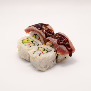 108. MAKI ATÚN FLAMEADO (4UND)