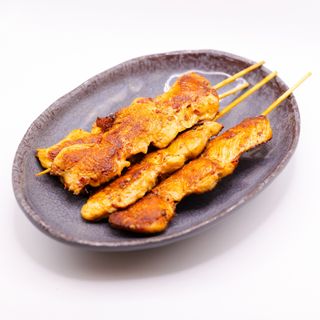 61. PINCHO DE POLLO THAI