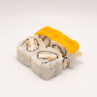 100. Maki De Pollo Con Cheddar (4und)