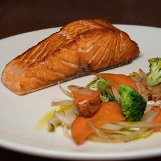 Salmón a la Plancha