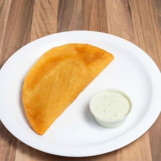 Empanada Frijoles Negros con Queso